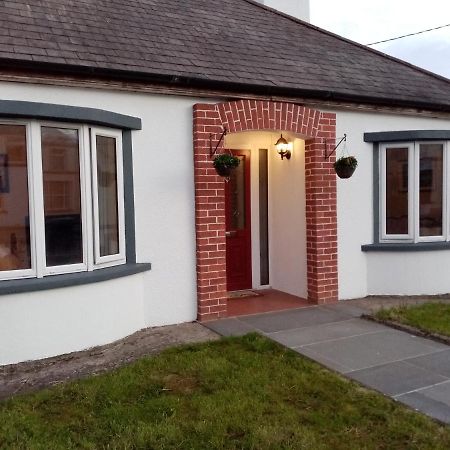 Apple Tree Cottage Rooskey 外观 照片