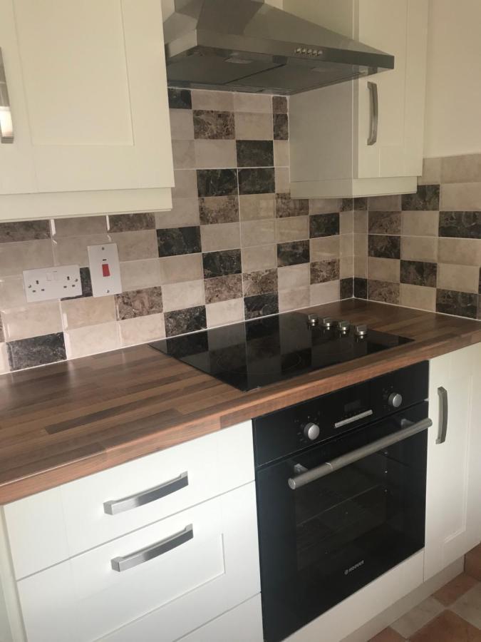 Apple Tree Cottage Rooskey 外观 照片