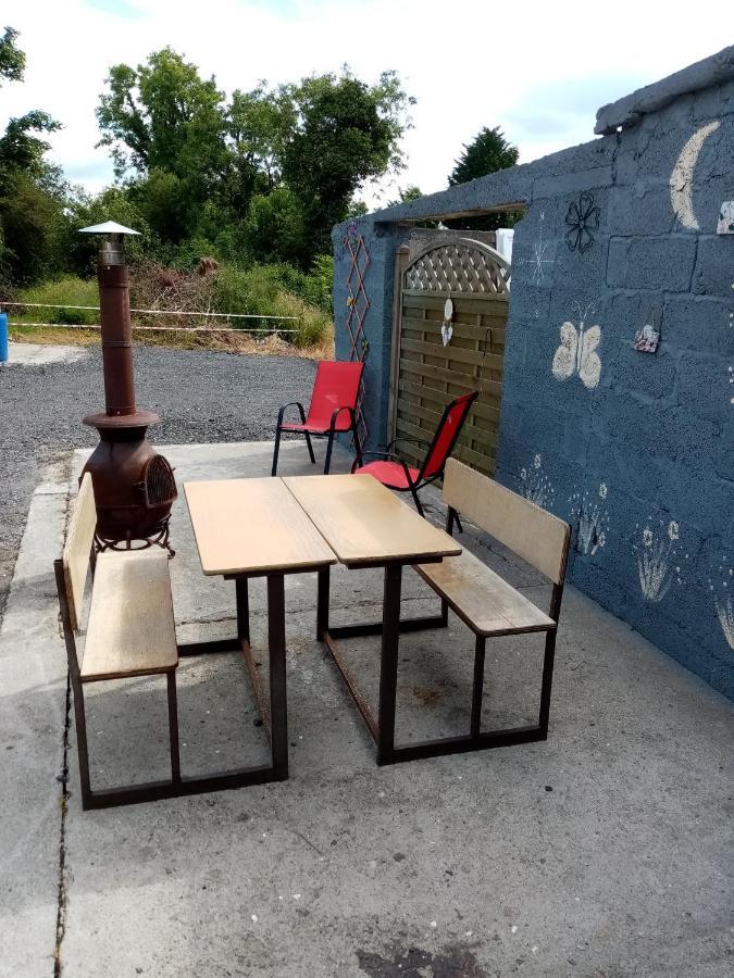 Apple Tree Cottage Rooskey 外观 照片